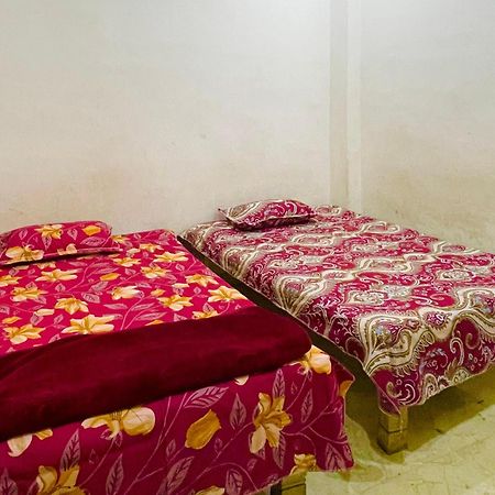Om Sai Guest House Varanasi Exterior foto